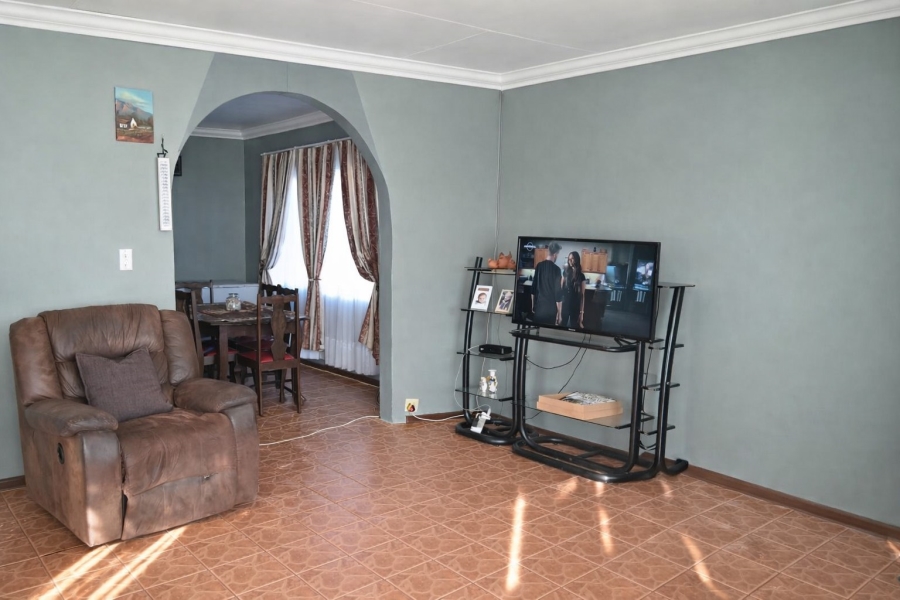 3 Bedroom Property for Sale in Meiringspark Ext 2 North West